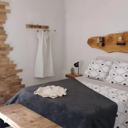 Bed & Breakfast La Riviere *